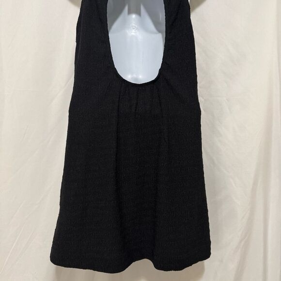 Urban Outfitters Knot Cutout
Mini Dress Size XL - Picture 5 of 5